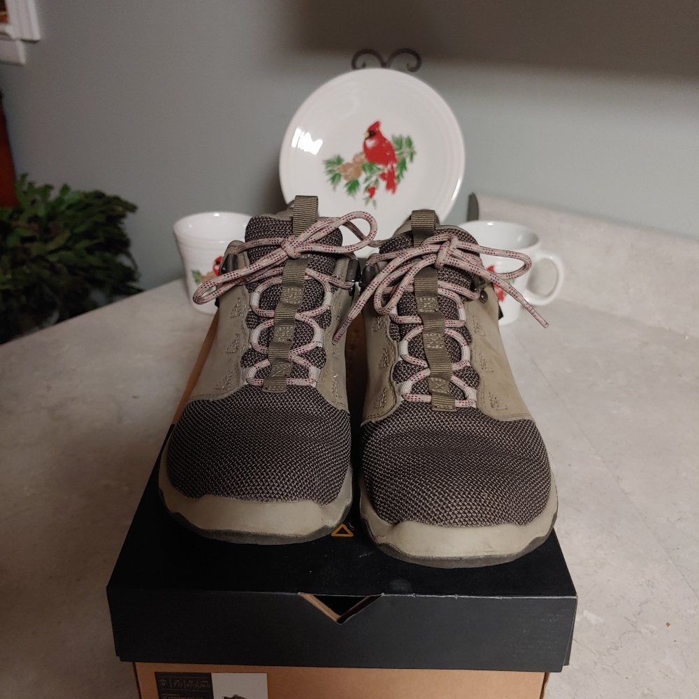 Womens Teva Walking/Hiking Shoe